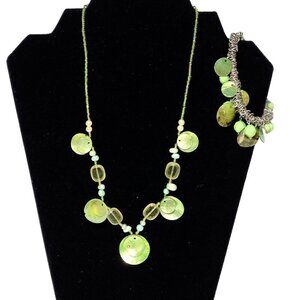 Colorful Shell Necklace and Bracelet Set Green Chunky Charm Stretch 18"